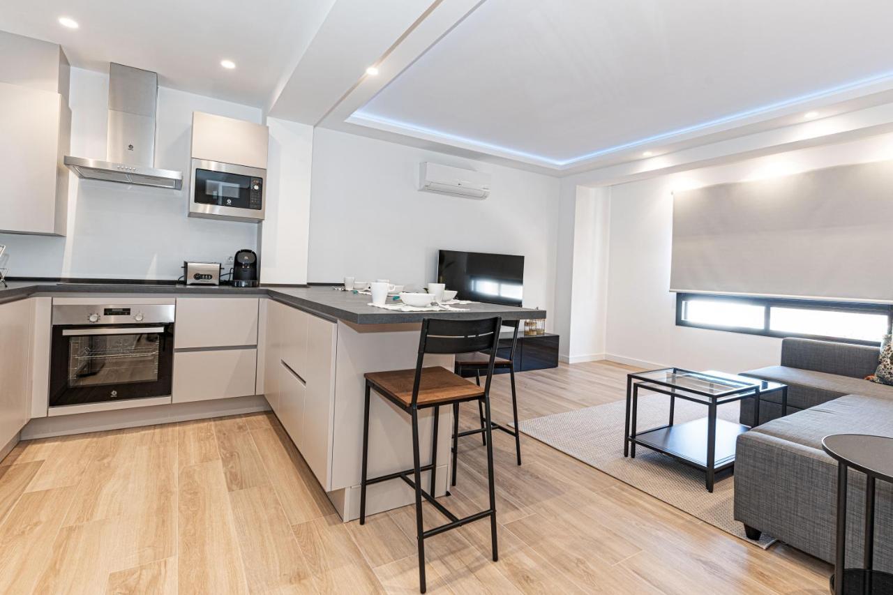 Acogedor Apartamento En Estepona Centro By Rent Me Екстериор снимка