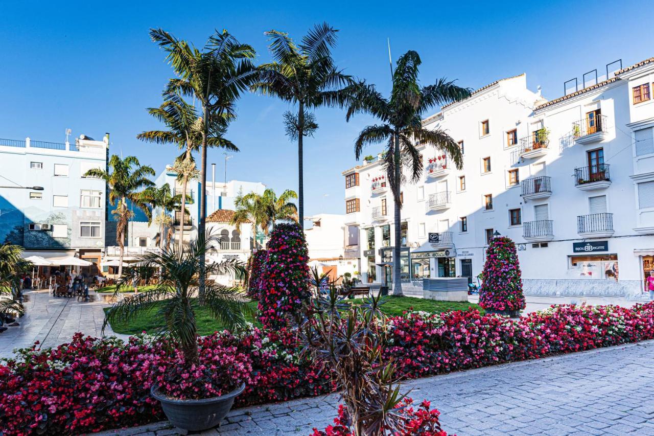 Acogedor Apartamento En Estepona Centro By Rent Me Екстериор снимка