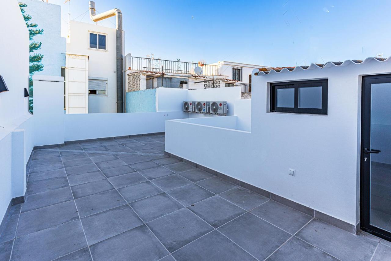Acogedor Apartamento En Estepona Centro By Rent Me Екстериор снимка