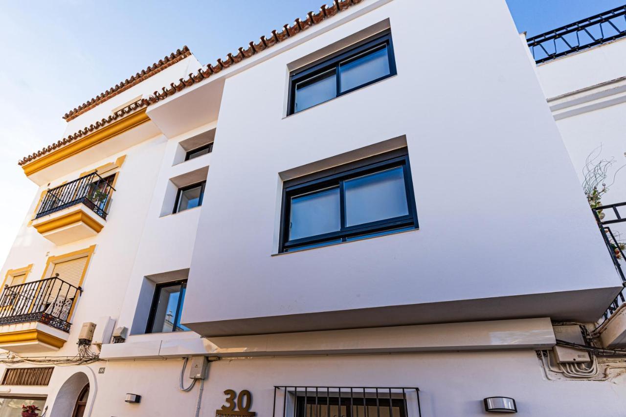 Acogedor Apartamento En Estepona Centro By Rent Me Екстериор снимка